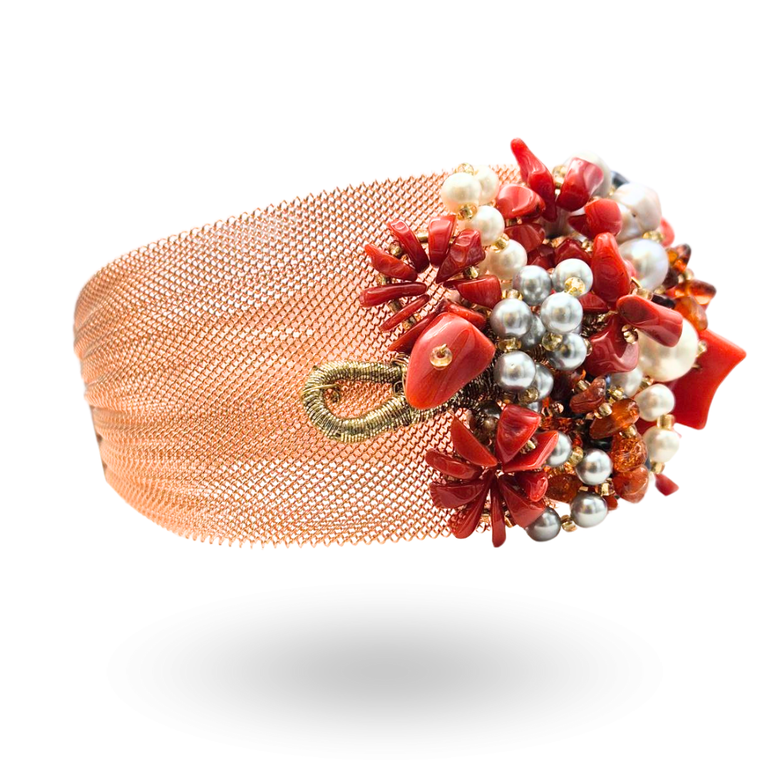Bracciale a grappolo con maglia a rete in Acciaio rosato con Corallo rosso, Corniola, Perle bianche e grigie, Quarzi e Pietre naturali - Variante rosato