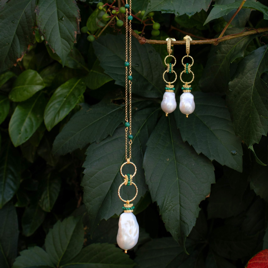 Orecchini in Argento 925 dorato con Perle Scaramazze e coroncine in Malachite