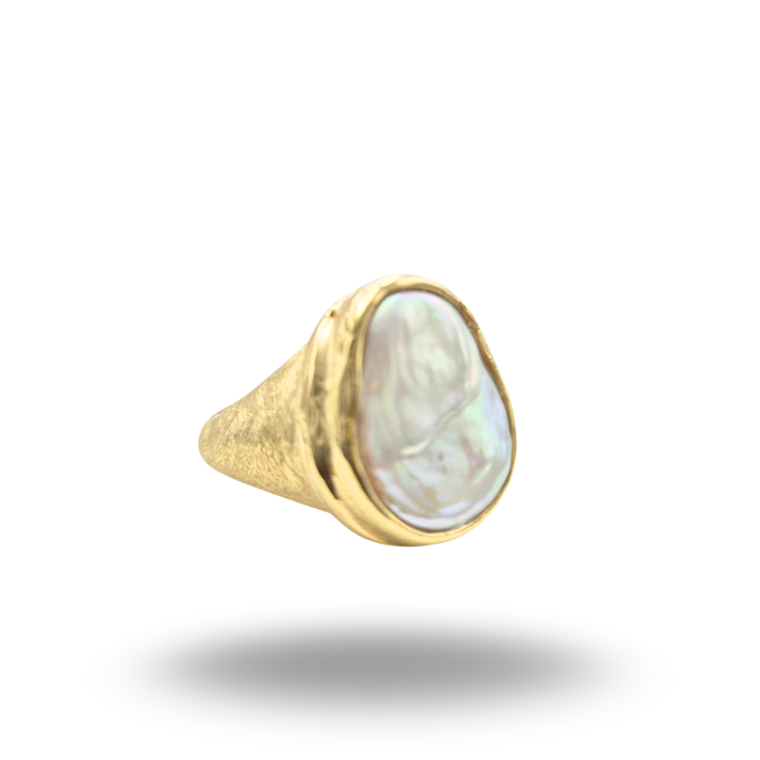 Anello in Argento 925 dorato effetto graffiato, con Perla coltivata d'acqua dolce