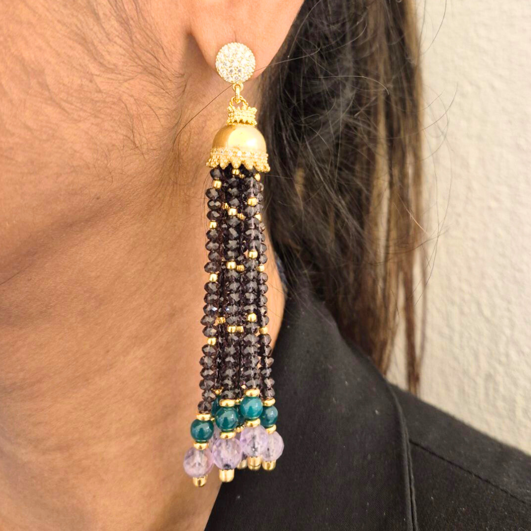 Orecchini Linea Mala in Argento 925 dorato con ciuffi in Ametista, Quarzi e Giada