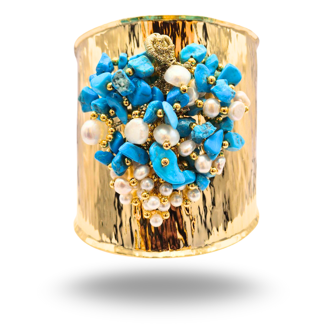 Bracciale a grappolo in Bronzo dorato con Turchese e Perle. Misura grande