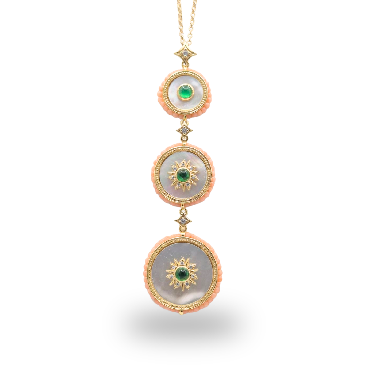 Collana in Argento 925 dorato con tre piastre tonde in Madreperla, spole di Agata verde e giro di Corallo rosa