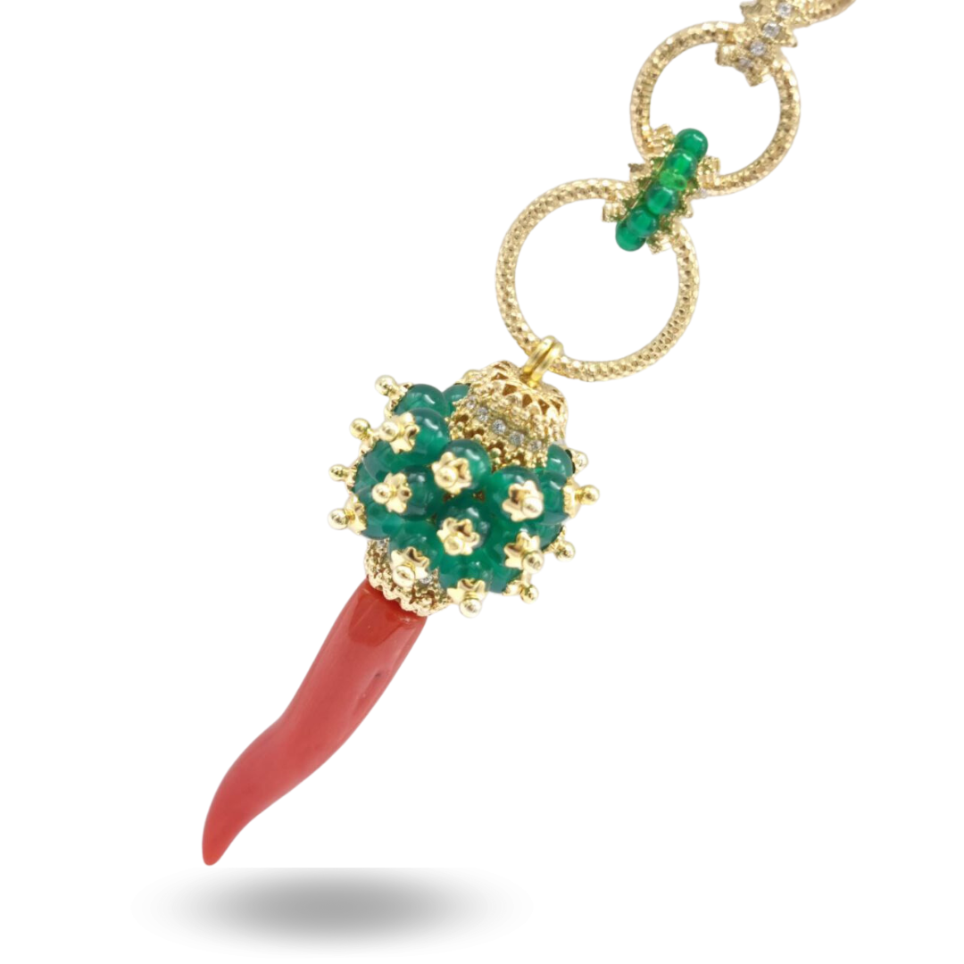 Collier en argent 925 plaqué or avec corne de corail et touffes de jade