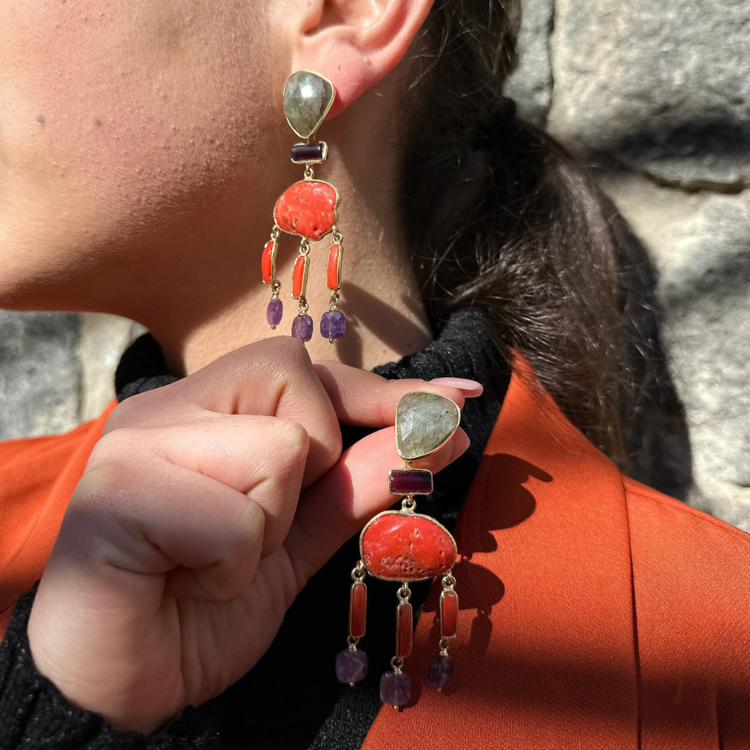 Orecchini in Argento 925 dorato con Corallo rosso, Labradorite e Ametista