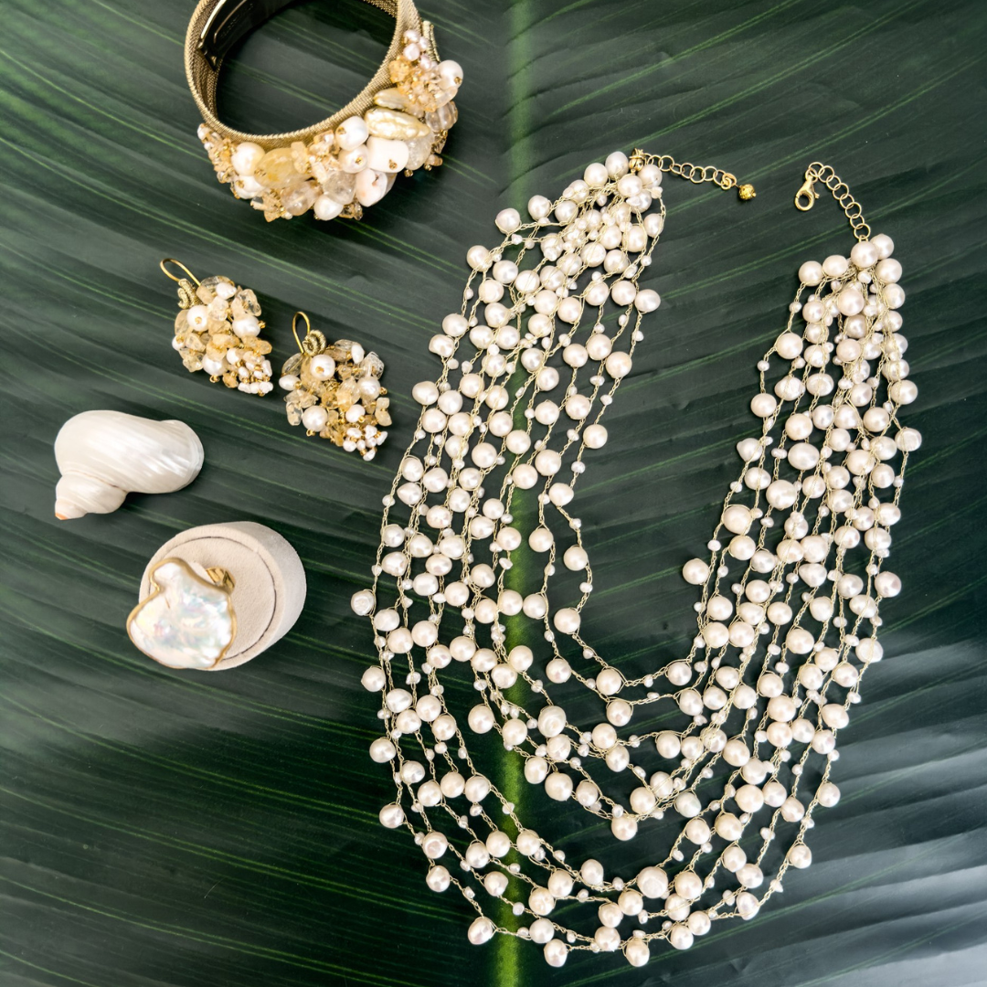 Collana multifilo con Perle coltivate intrecciate a mano