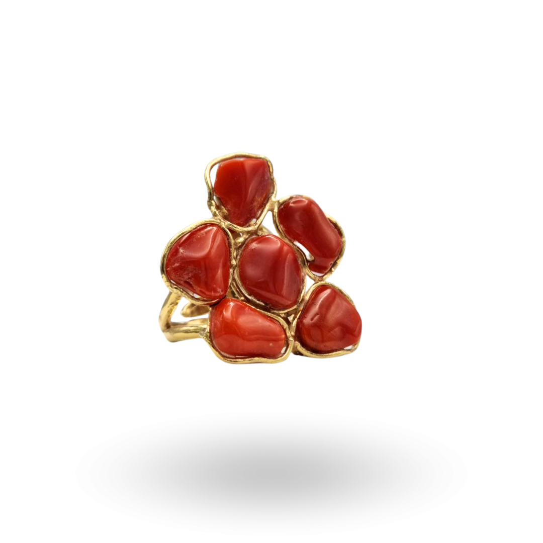 Anello in Argento 925 dorato con sei sassi di Corallo rosso Mediterraneo a forma di fiore