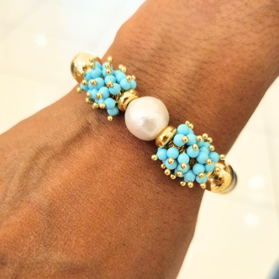 Bracciale in Argento 925dorato con Perle coltivate d'acqua dolce e ciuffi in Pasta di Turchese
