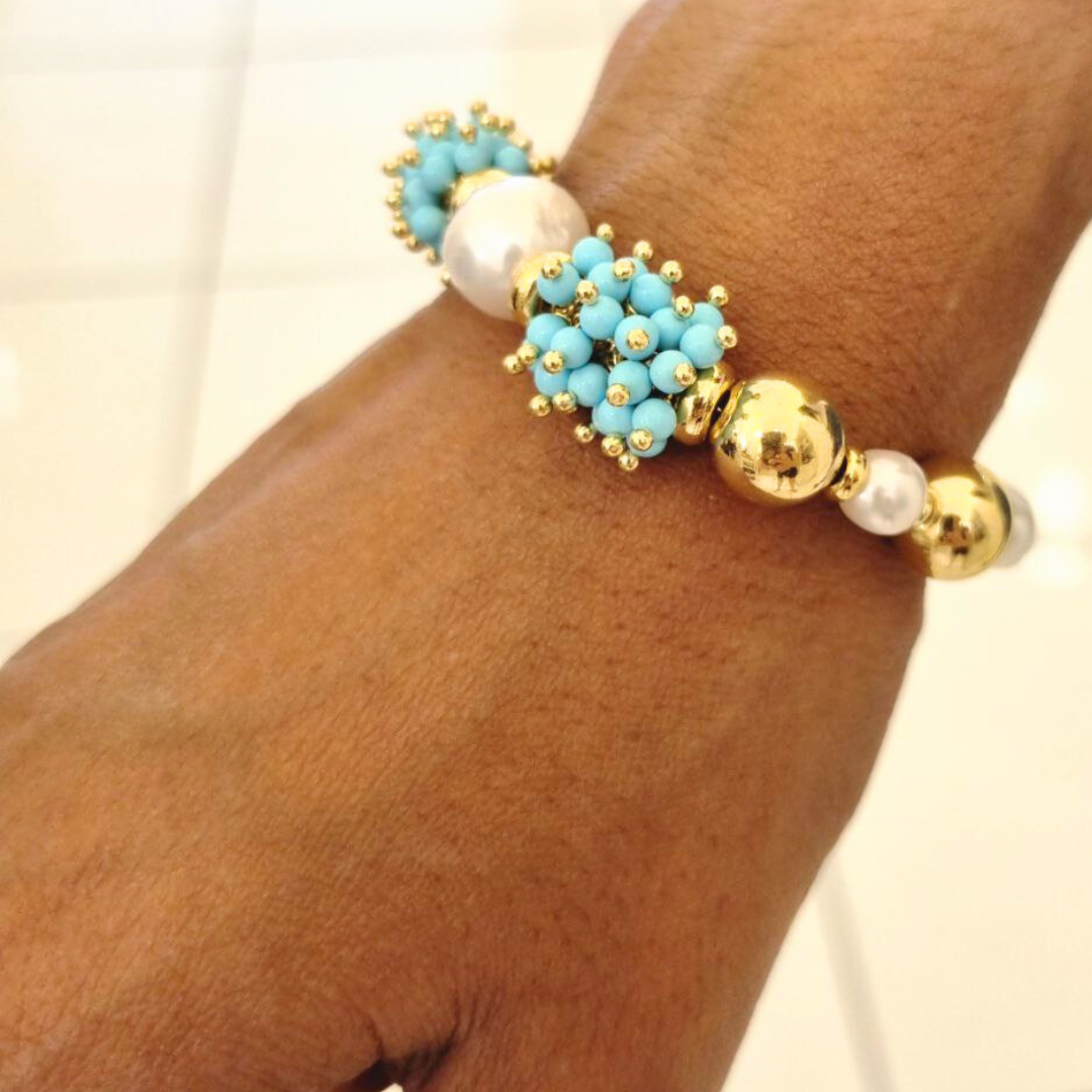 Bracciale in Argento 925dorato con Perle coltivate d'acqua dolce e ciuffi in Pasta di Turchese