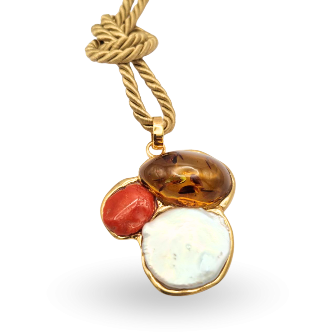 Ciondolo in Argento 925 dorato con sasso di Corallo, Rosso Mediterraneo, Perla e Ambra naturale