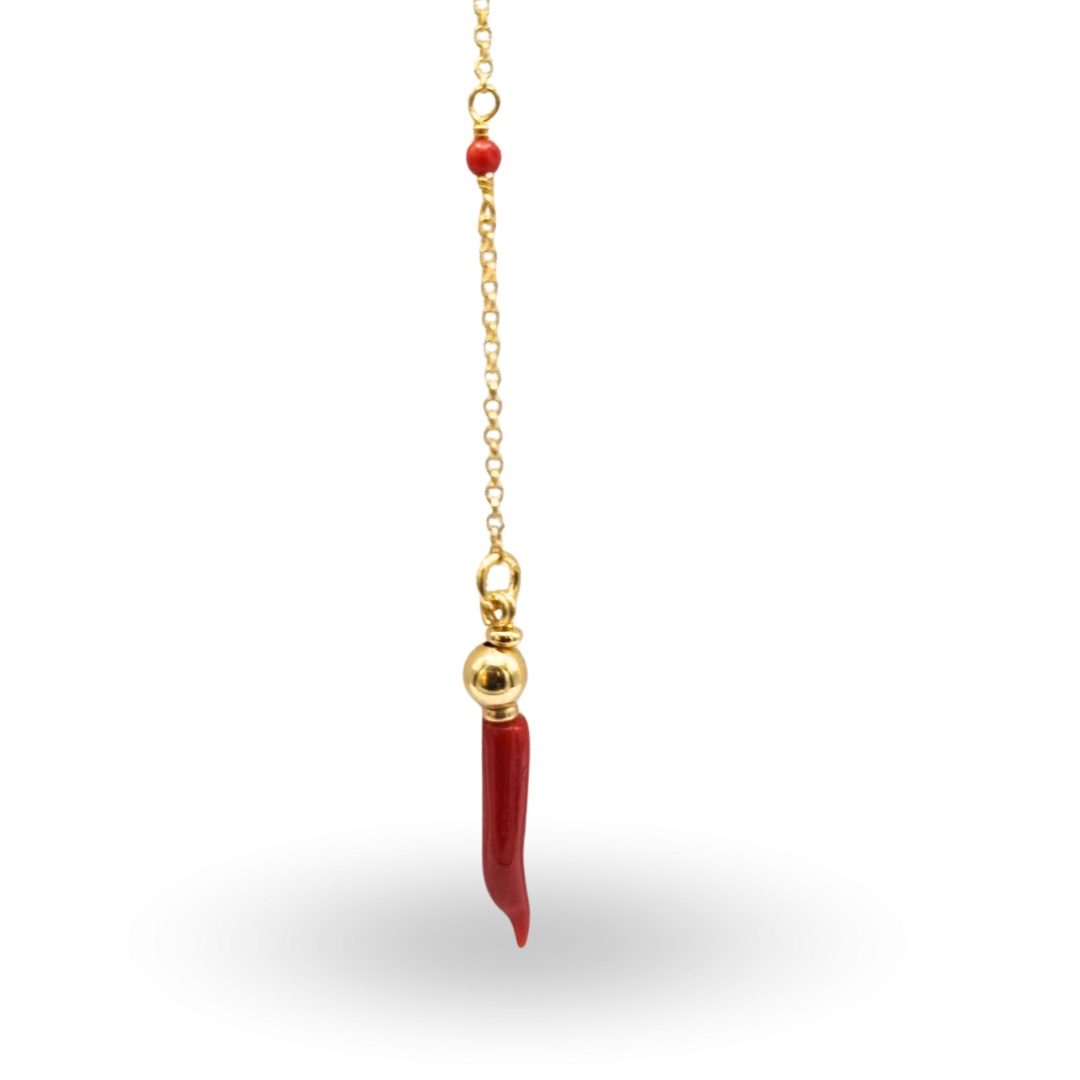 Collana a girocollo in Argento 925 dorato con pallini e cornetto finale, entrambi in Corallo rosso Mediterraneo