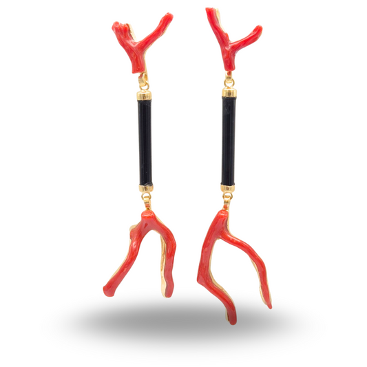 Orecchini in Argento 925 dorato con stecche in Onice e Rami di Corallo rosso Mediterraneo