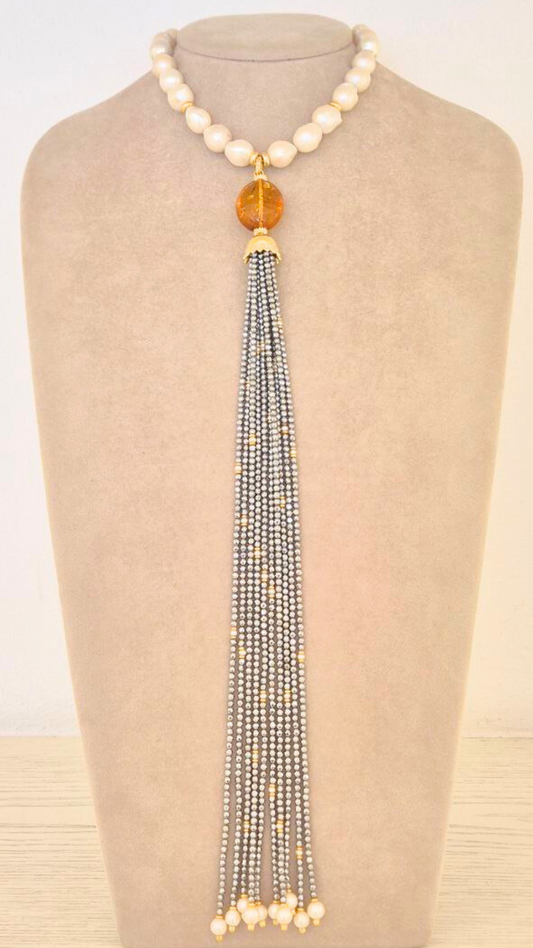 Collana in Perle e Ematite con Ambra centrale, montata in Argento 925 dorato