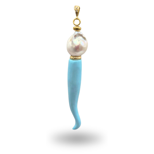 Ciondolo in Argento 925 dorato con Corno in Pasta di Turchese e Perla Scaramazza naturale