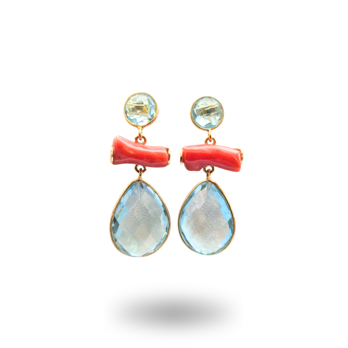 Orecchini in Argento 925 dorato con rami di Corallo rosso e Topazio azzurro