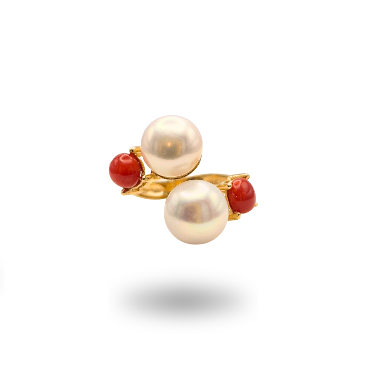 Anello contrariè in Argento 925 dorato con Perle e spole di Corallo rosso