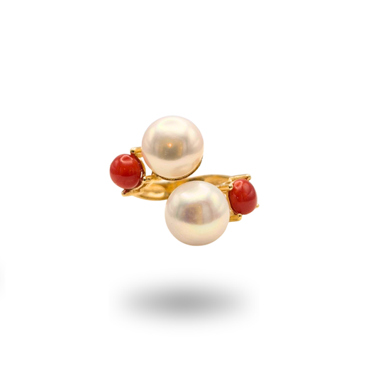 Anello contrariè in Argento 925 dorato con Perle e spole di Corallo rosso