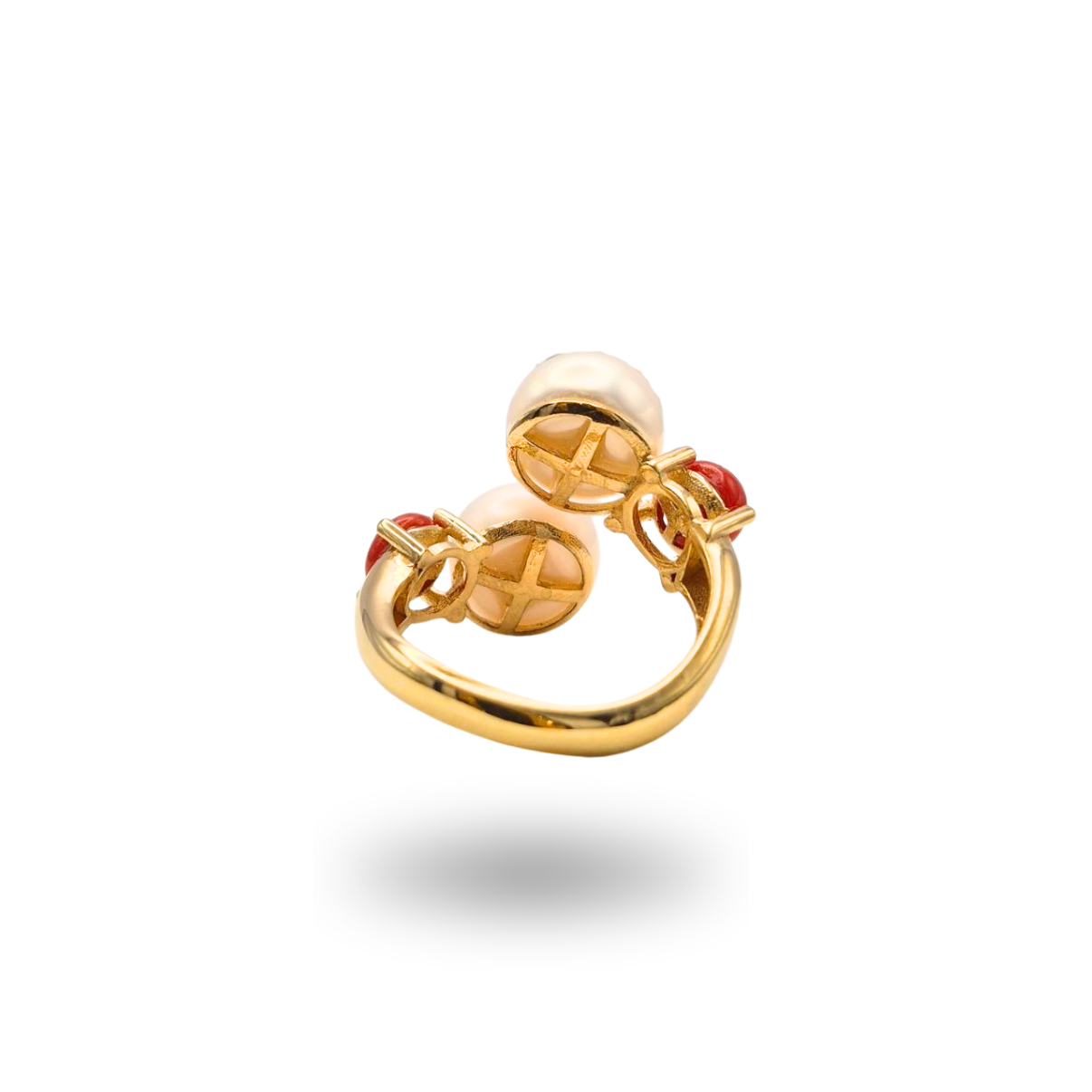 Anello contrariè in Argento 925 dorato con Perle e spole di Corallo rosso