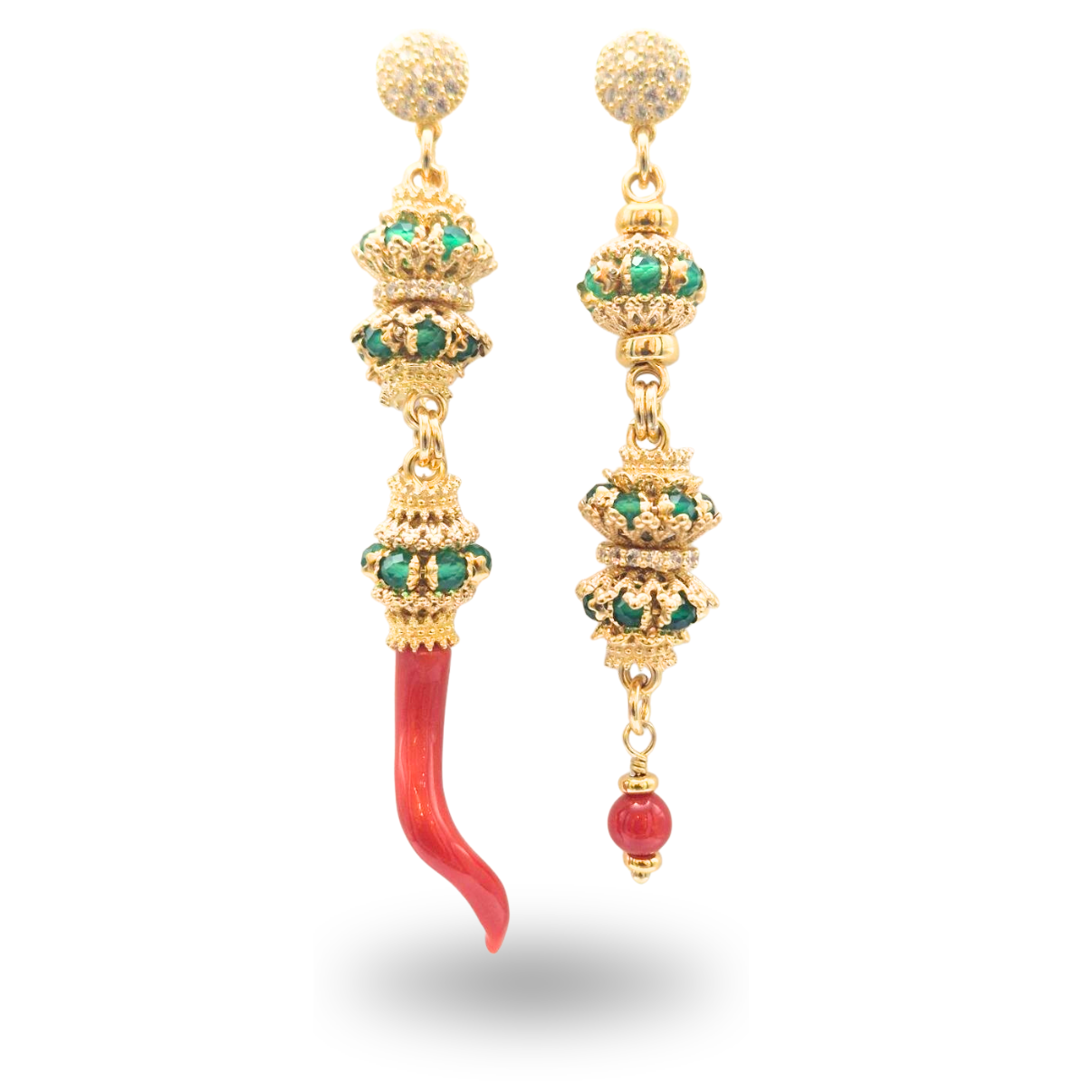 Orecchini asimmetrici in Argento 925 dorato con Corno in Corallo e mina Luxury in Giada