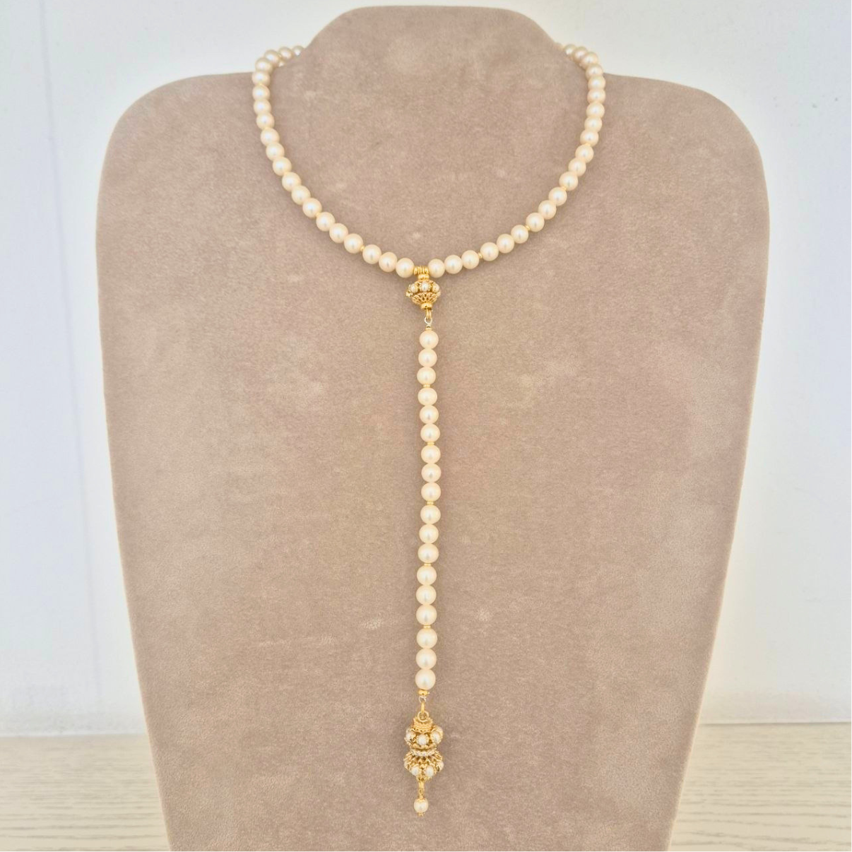 Collana semirigida a Y in Argento 925 dorato con Perle e Mina Luxury