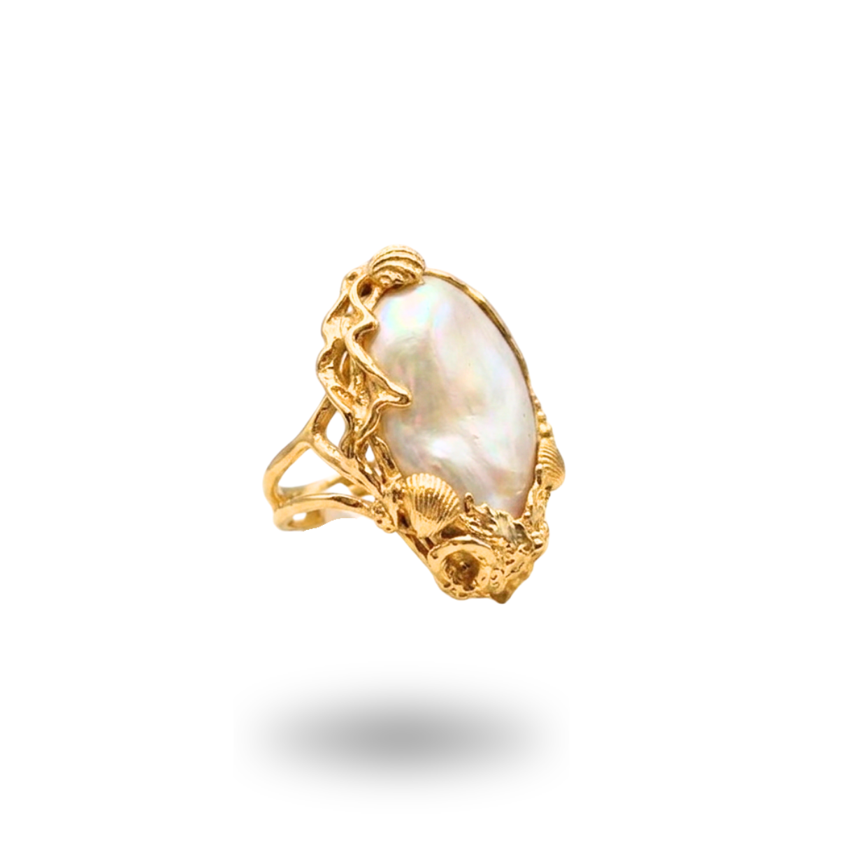 Anello in Bronzo dorato con Perla Scaramazza e tema marino