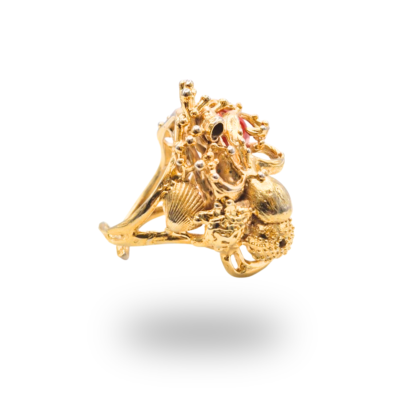 Anello in Bronzo dorato in tema marino con Perla Scaramazza e sasso di Corallo rosso Mediterraneo