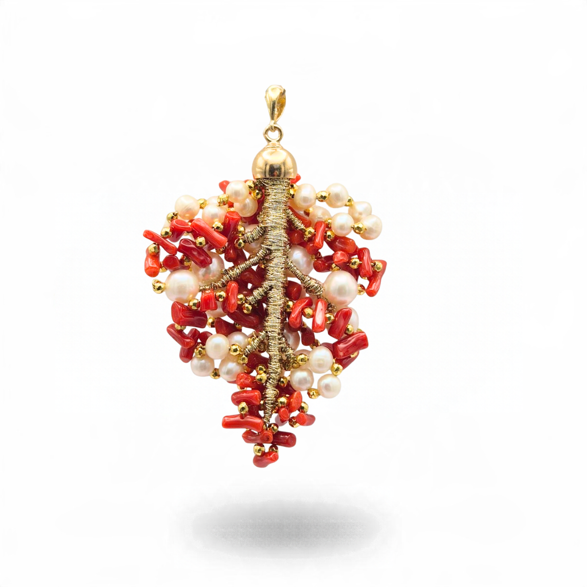 Ciondolo a grappolo con Corallo rosso Mediterraneo e Perle e gancio in Argento 925 dorato. Misura piccola