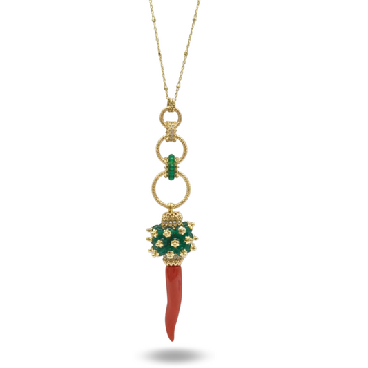 Collier en argent 925 plaqué or avec corne de corail et touffes de jade