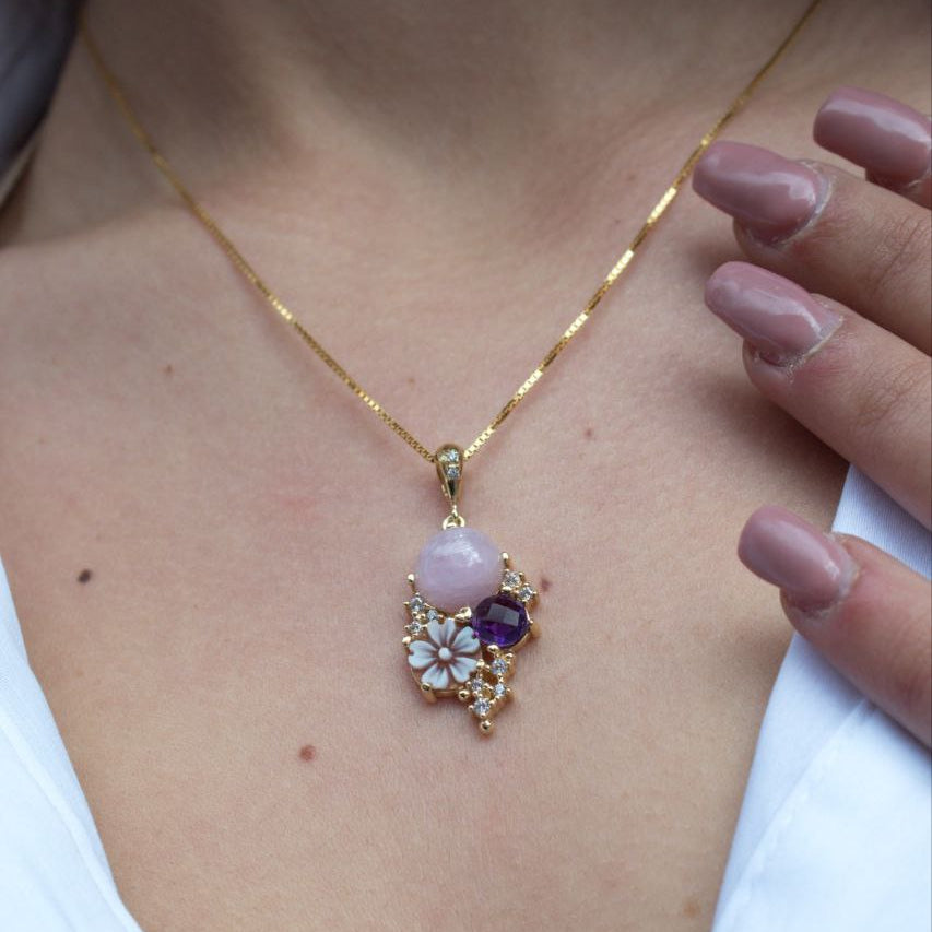 Ciondolo in Argento 925 dorato con Cammeo a fiore, Quarzo rosa e e Ametista, Modello Vanity