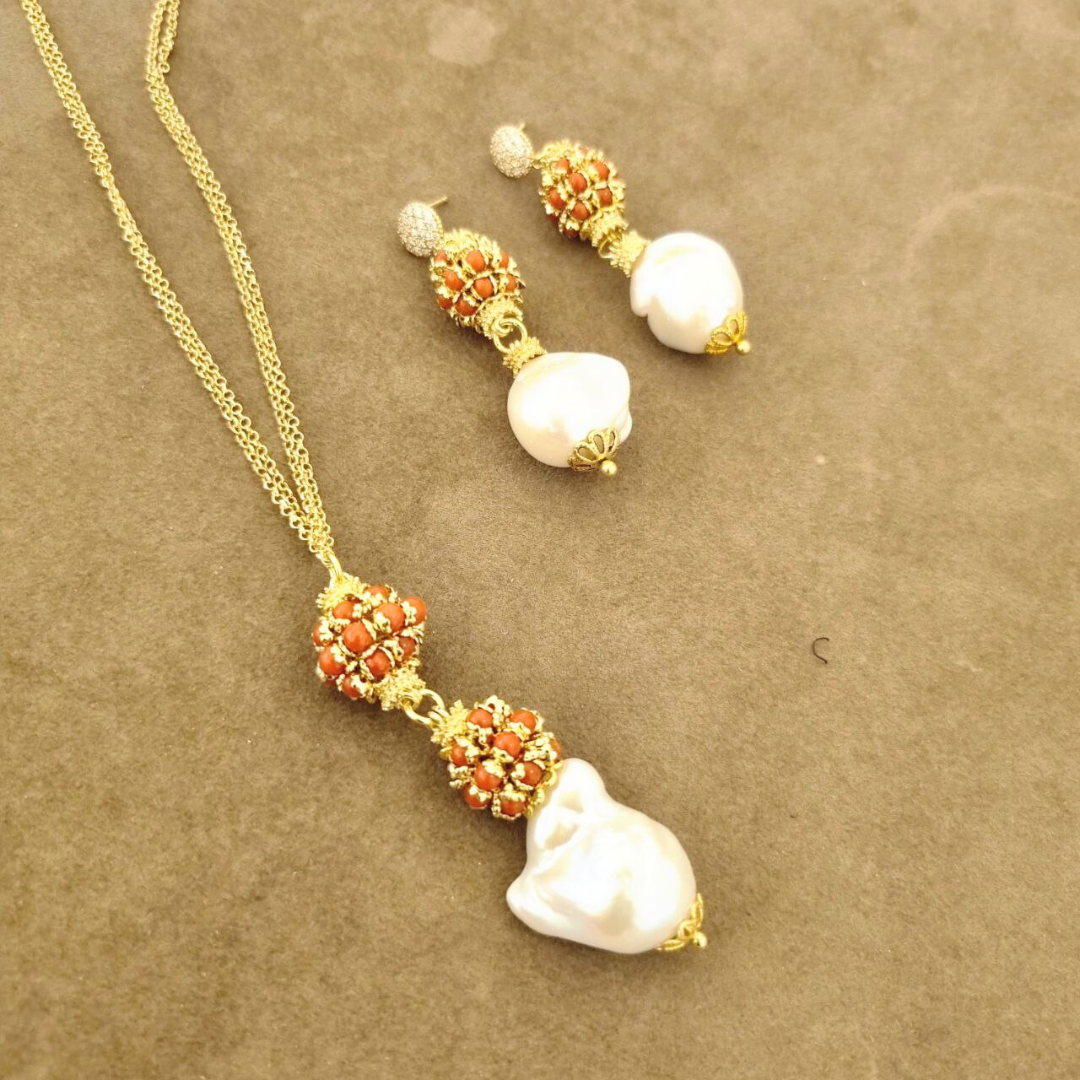 Collana in Argento 925 dorato con due mine in Corallo rosso Mediterraneo e Perla Scaramazza