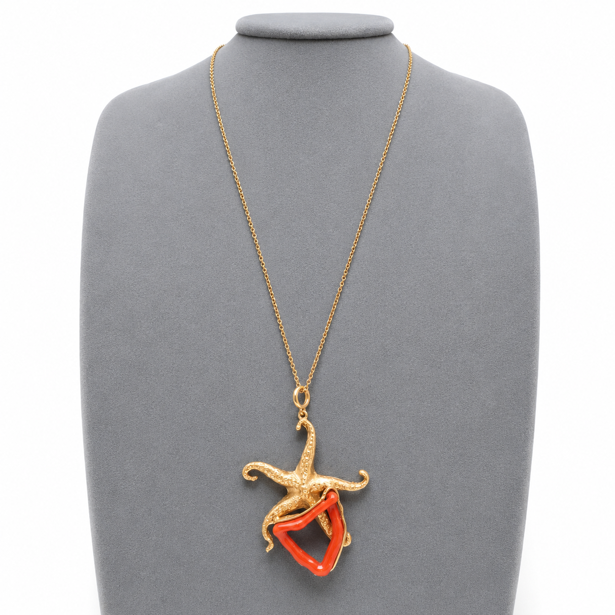Ciondolo in Bronzo dorato Stella Marina con ramo chiuso di Corallo rosso Mediterraneo
