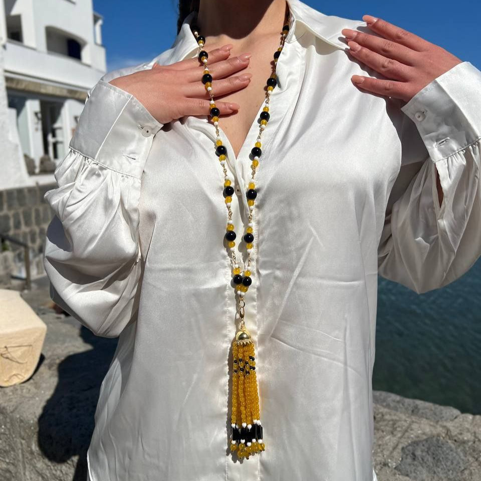 Collana in Pietre Naturali ammagliata completamente a mano, in Argento 925 dorato, con Agata gialla, Onice e Agata bianca